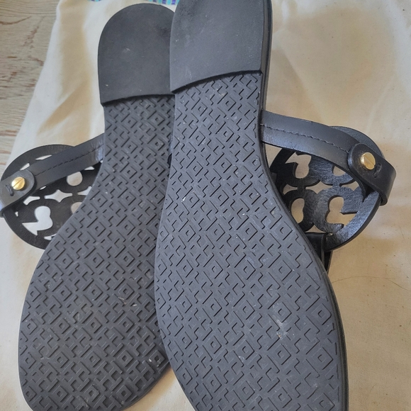 Tory Burch Matte Black Miller Sandal Sz 8 - Picture 12 of 13